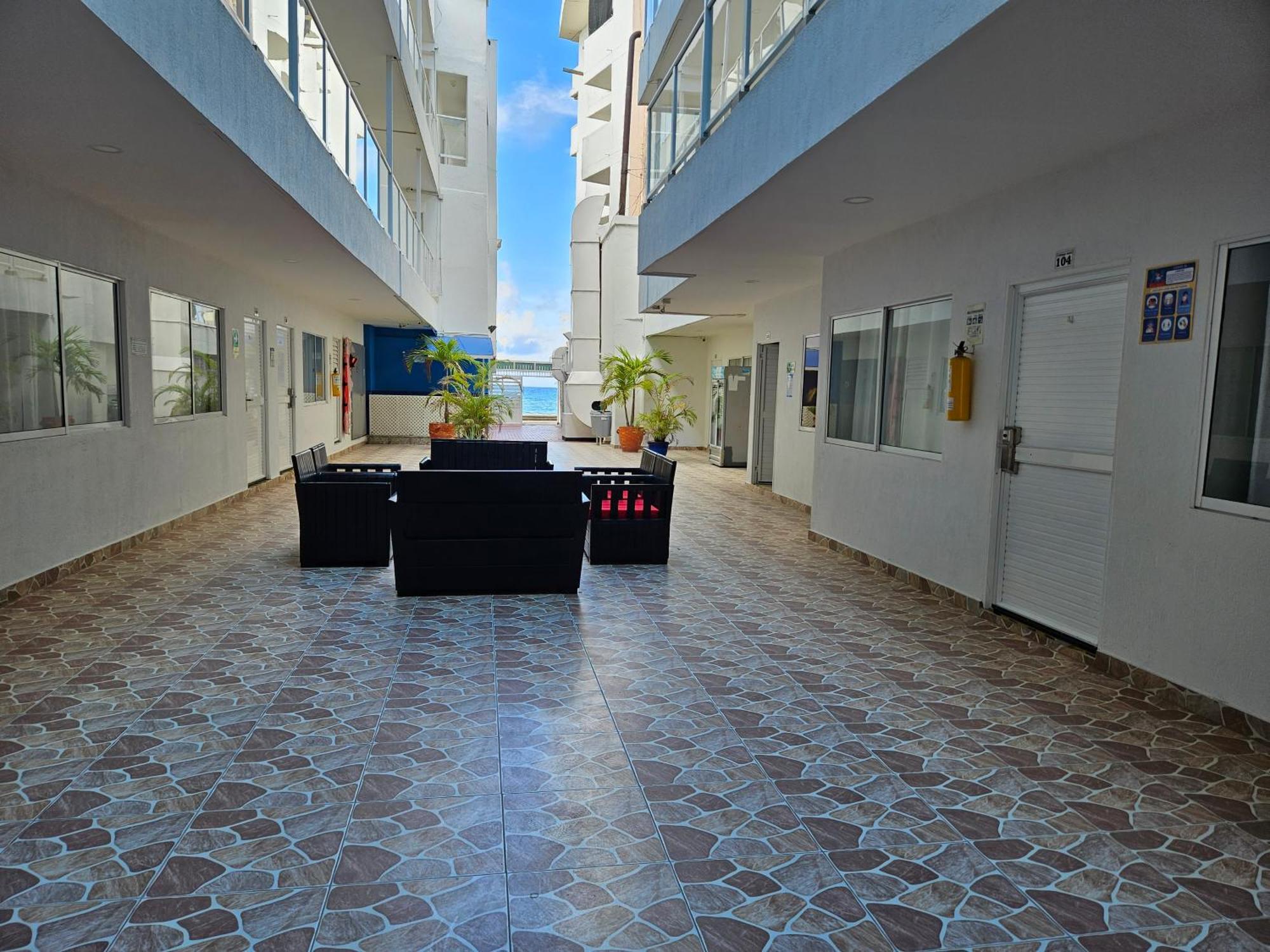 Caribbean Island Hotel Piso 2 San Andrés Kültér fotó